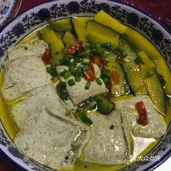 瓜娃娃吃臭豆腐好吗,一场味蕾的冒险之旅