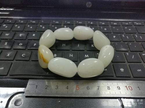俄料白玉手串怎么看品质